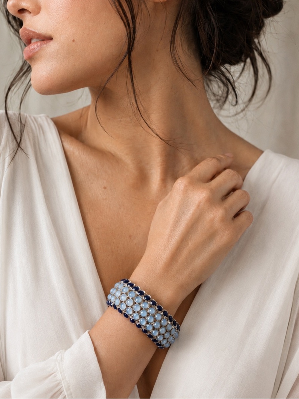 Lia Sophia Evaporate Bracelet NIB Retired Blue Crystal Stretch Cuff Rare